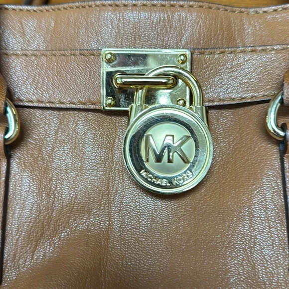 MICHAEL KORS Hamilton Large Saffiano Leather Handbag $358 Luggage w Gold Lock - Picture 2 of 11